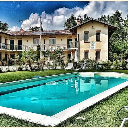Cascina Vignole Séjour à la ferme Montafia