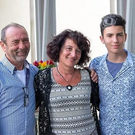 Cascina Vignole مزرعة للإقامة *