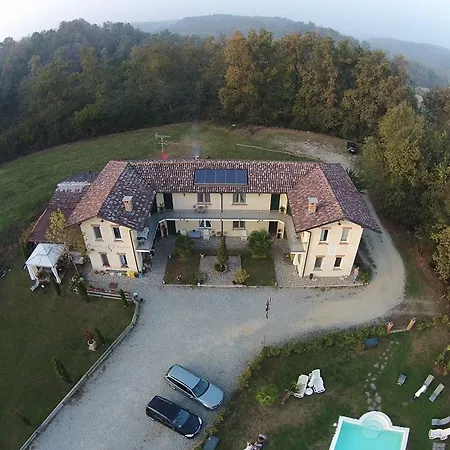 Cascina Vignole * Montafia