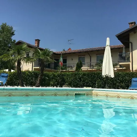 Κατάλυμα σε φάρμα Cascina Vignole Montafia