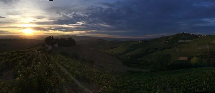 Cascina Vignole בית חווה *