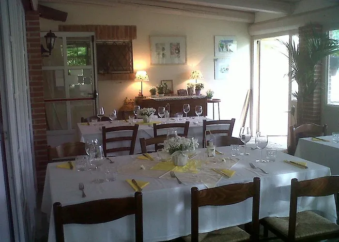 בית חווה Cascina Vignole