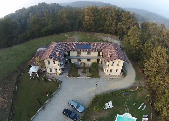Cascina Vignole * Montafia
